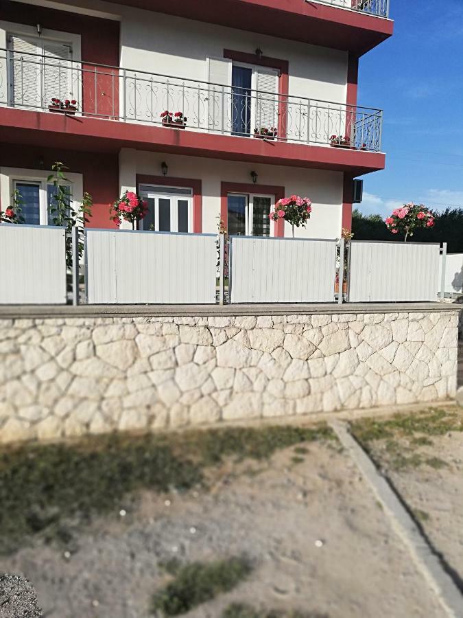 Apartmani Sladic Skradin Ngoại thất bức ảnh